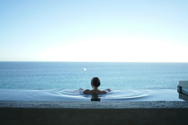 Guide to Villas, Tours, and Experiences for a Marbella Luxury Trip