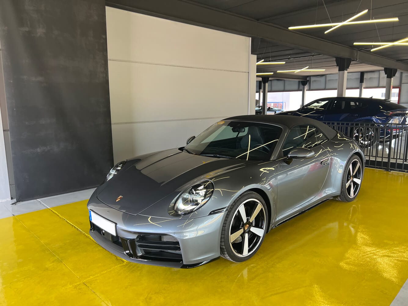 Porsche 911 Carrera Cabrio
