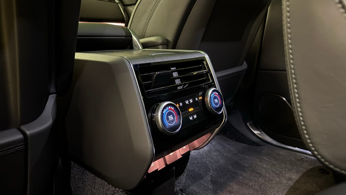 Range Rover Vogue LWB Autobiography