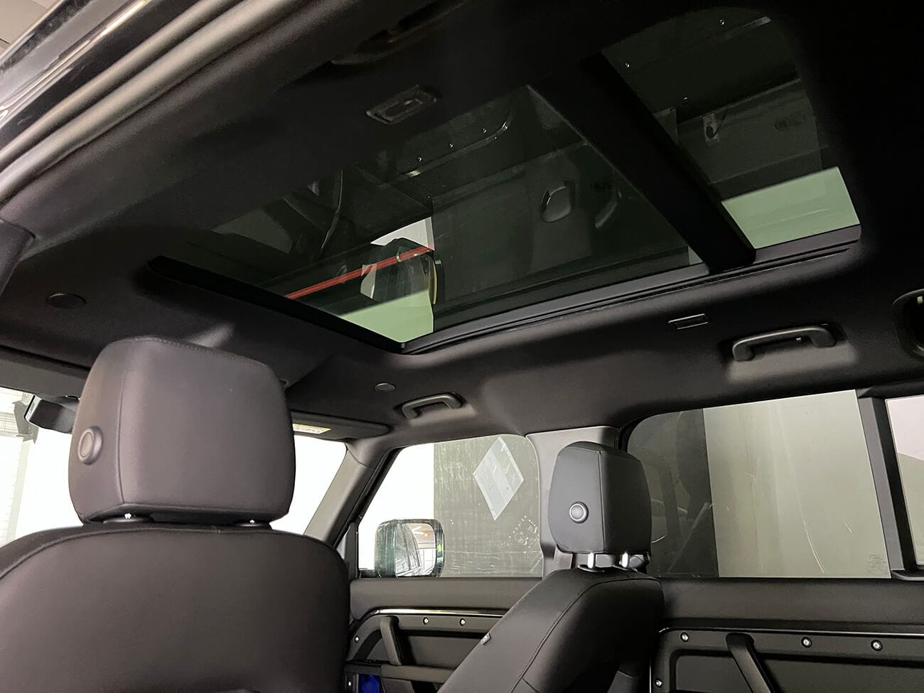 Land Rover Defender 3.0