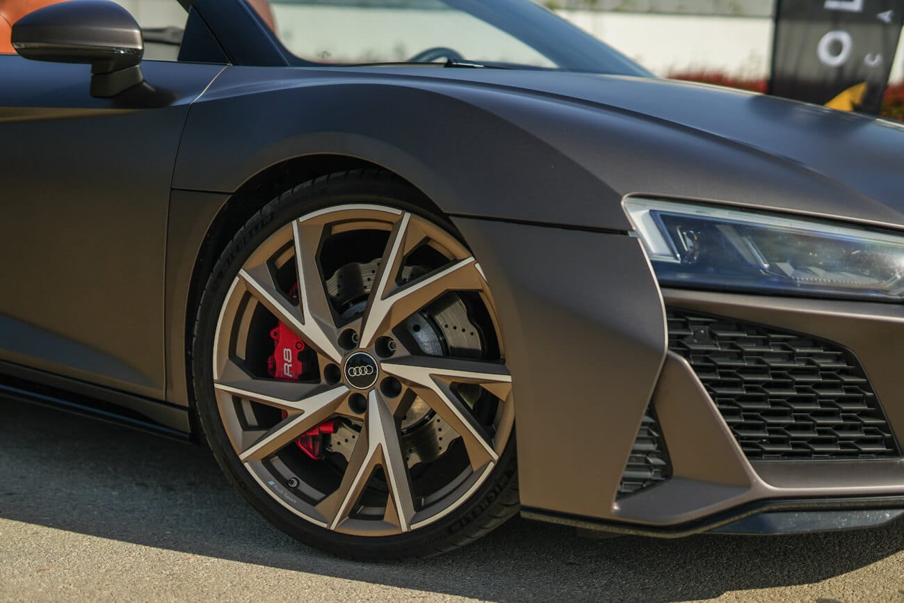 Audi R8 Spyder Brown