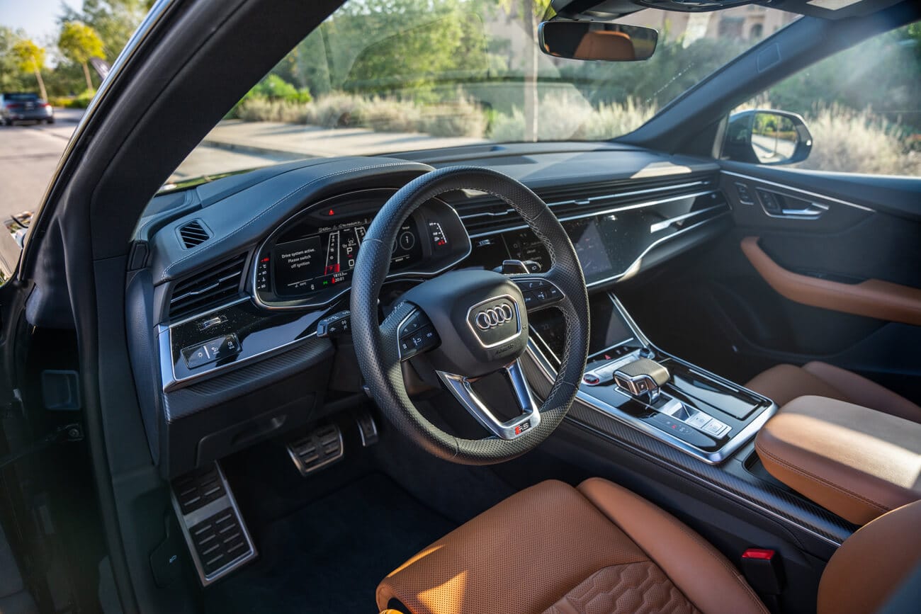 Audi RSQ8