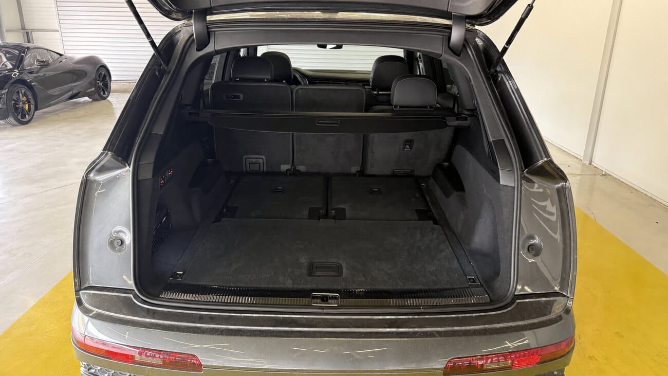 Audi Q7 S-line