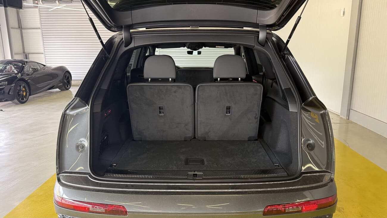 Audi Q7 S-line