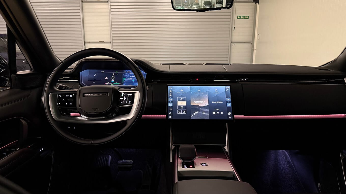 Range Rover Vogue LWB Autobiography