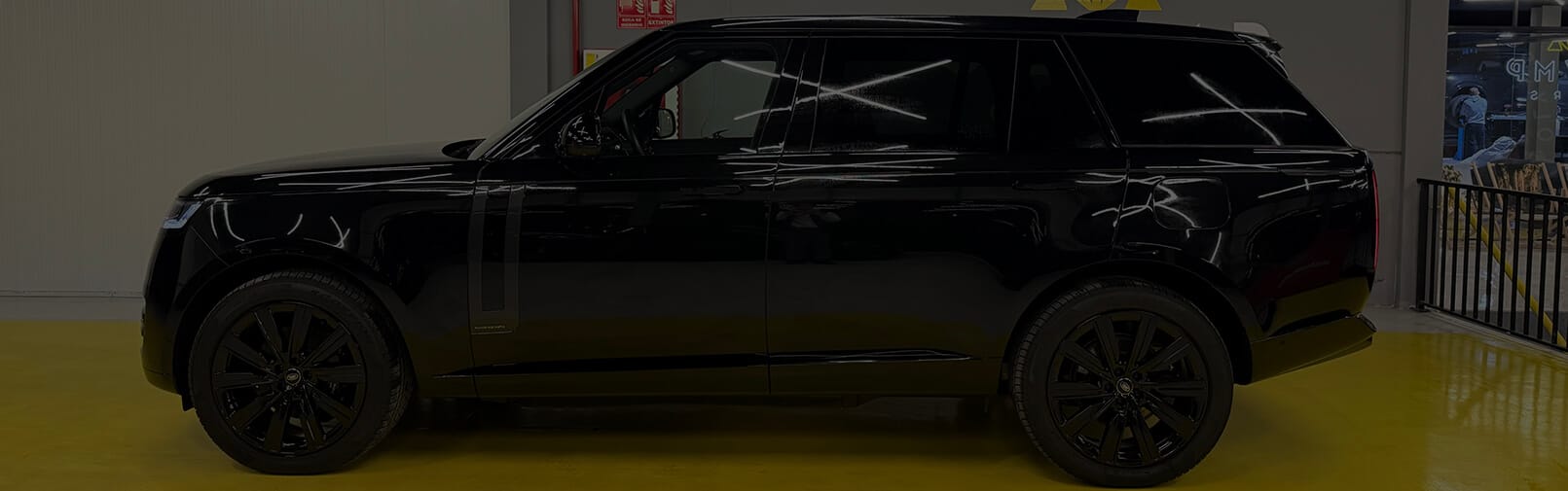Range Rover Vogue LWB Autobiography
