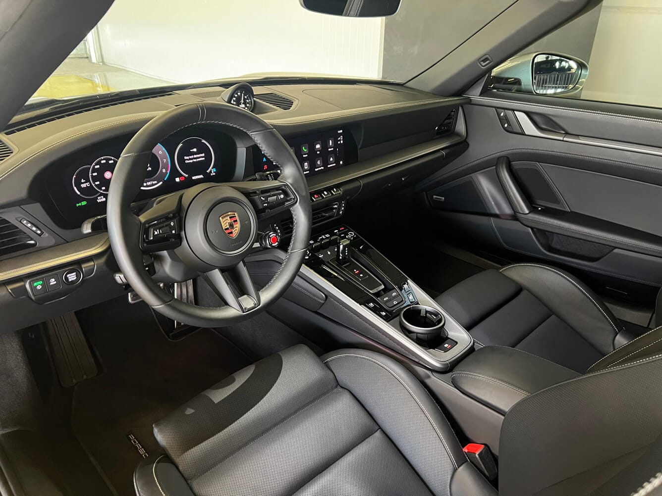 Porsche 911 Carrera Cabrio