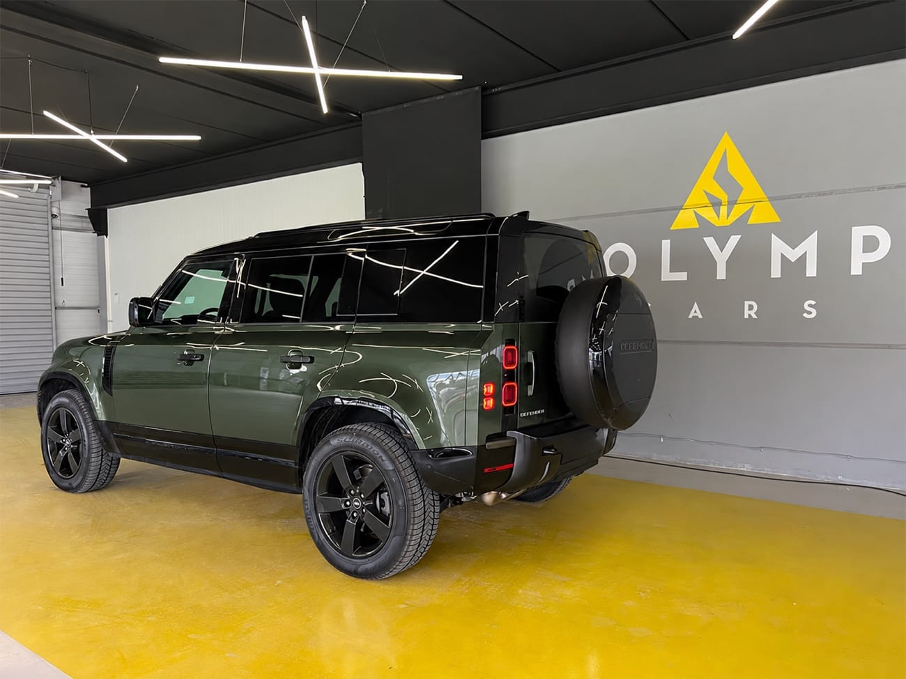 Land Rover Defender 3.0