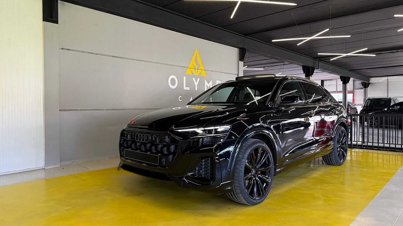 Audi Q8 S-line