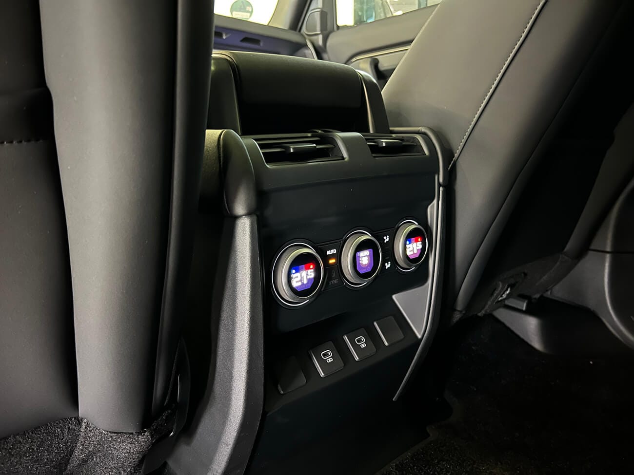Land Rover Defender 3.0